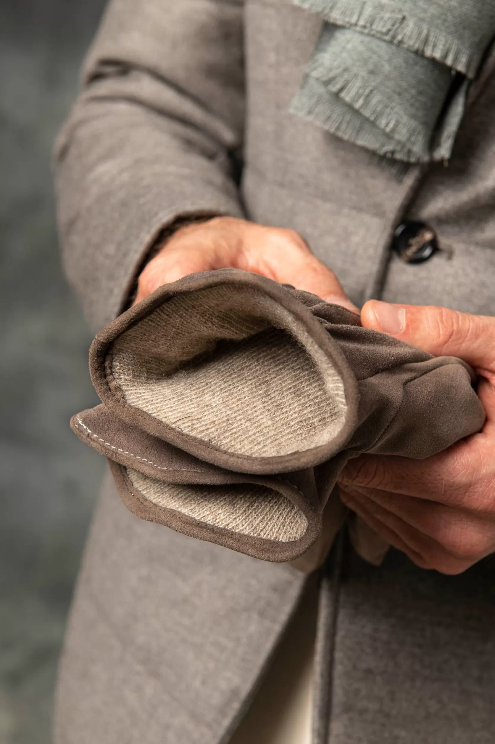 Gants En Daim Doublés De Cachemire - Made In Italy>Pini Parma Online